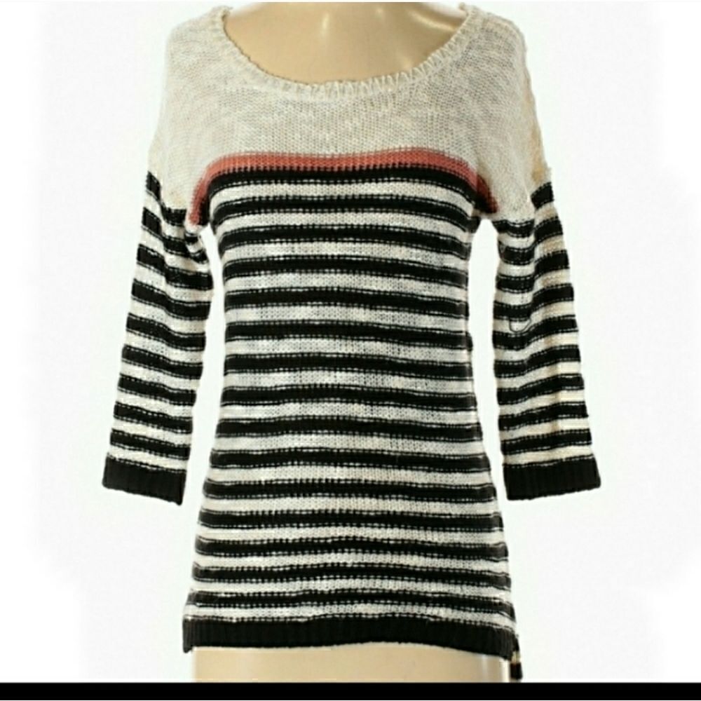 PINK ROSE Scoopneck Lightweight Striped Sweater Small